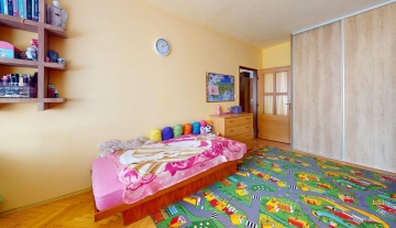 Vystavna-13-Nitra-3-Izbbyt-Bedroom 2.jpg
